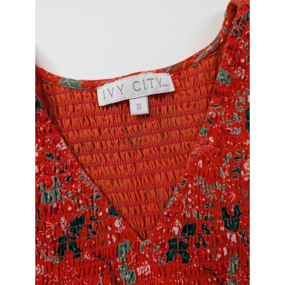 Ivy City Co Christmas Holly Midi Dress Size Small - Picture 6 of 11